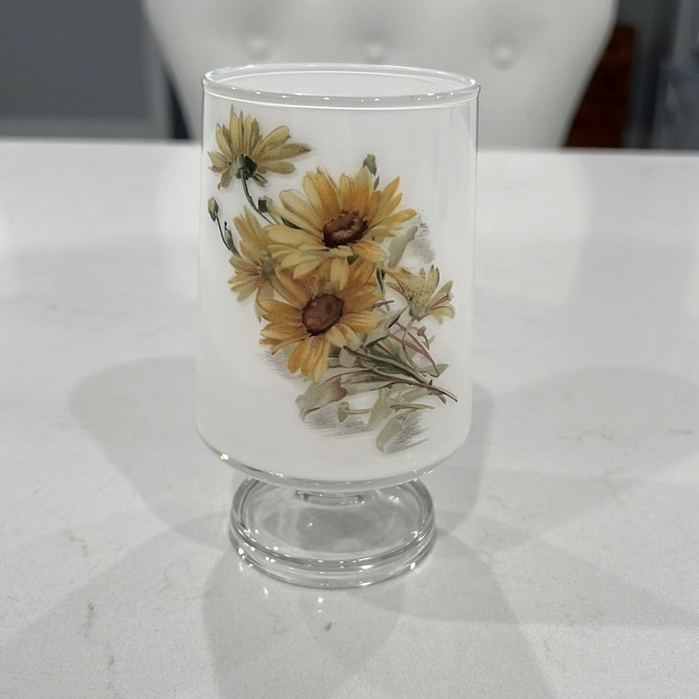 Vintage Apothecary jar yellow daisies